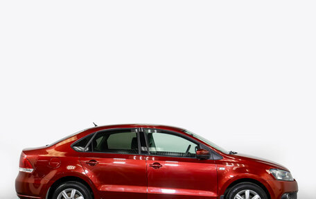 Volkswagen Polo VI (EU Market), 2011 год, 728 000 рублей, 3 фотография