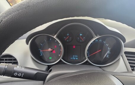 Chevrolet Cruze II, 2011 год, 720 000 рублей, 12 фотография