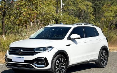 Volkswagen T-Cross I, 2023 год, 1 648 000 рублей, 1 фотография