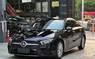 Mercedes-Benz A-Класс, 2020 год, 1 715 000 рублей, 1 фотография