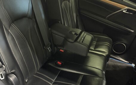 Lexus RX IV рестайлинг, 2019 год, 4 200 000 рублей, 11 фотография