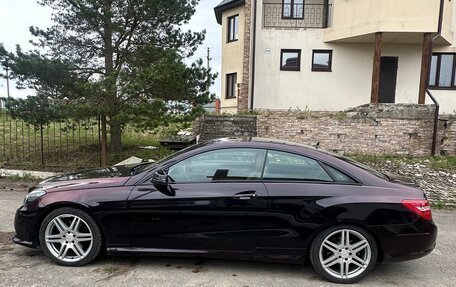 Mercedes-Benz E-Класс, 2012 год, 1 250 000 рублей, 4 фотография