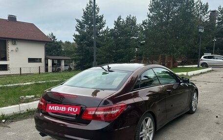 Mercedes-Benz E-Класс, 2012 год, 1 250 000 рублей, 6 фотография