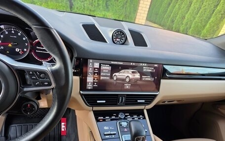 Porsche Cayenne III, 2020 год, 6 400 000 рублей, 9 фотография