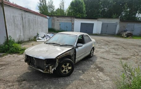 Mazda Familia, 2002 год, 110 000 рублей, 2 фотография