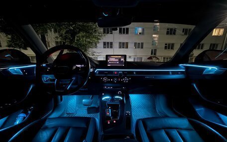 Audi A4, 2016 год, 1 790 000 рублей, 8 фотография