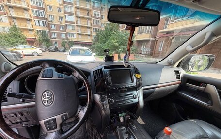 Toyota Land Cruiser 200, 2010 год, 2 300 000 рублей, 13 фотография