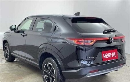 Honda Vezel, 2022 год, 1 490 000 рублей, 4 фотография