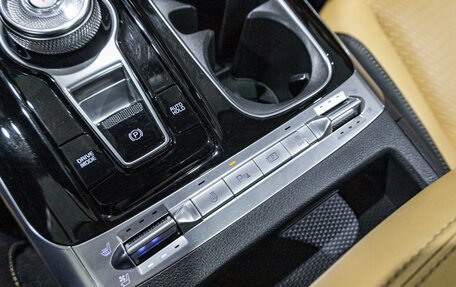 KIA Carnival, 2020 год, 3 930 000 рублей, 23 фотография