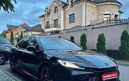 Toyota Camry, 2025 год, 4 049 000 рублей, 1 фотография