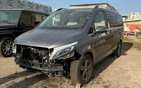 Mercedes-Benz V-Класс, 2022 год, 2 280 000 рублей, 6 фотография