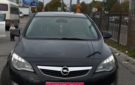 Opel Astra J, 2011 год, 510 000 рублей, 1 фотография