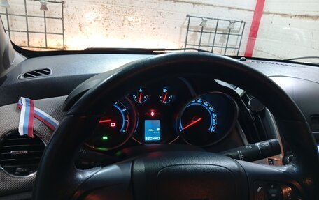 Chevrolet Cruze II, 2013 год, 610 000 рублей, 7 фотография