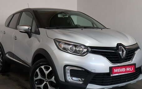 Renault Kaptur I рестайлинг, 2017 год, 1 399 000 рублей, 1 фотография