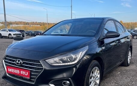 Hyundai Solaris II рестайлинг, 2018 год, 1 190 000 рублей, 1 фотография