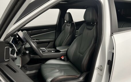 Geely Atlas, 2024 год, 2 339 900 рублей, 10 фотография