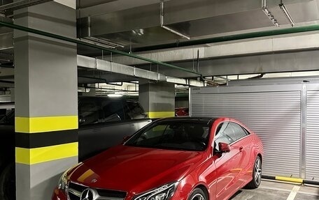 Mercedes-Benz E-Класс, 2013 год, 2 500 000 рублей, 2 фотография