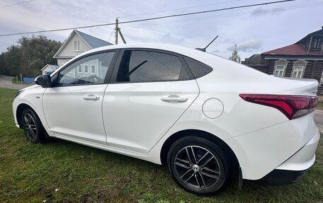 Hyundai Solaris II рестайлинг, 2021 год, 1 359 000 рублей, 7 фотография