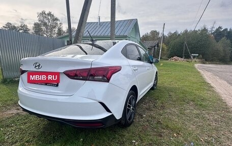 Hyundai Solaris II рестайлинг, 2021 год, 1 359 000 рублей, 3 фотография