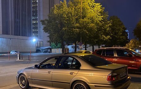 BMW 5 серия, 1999 год, 2 500 000 рублей, 19 фотография