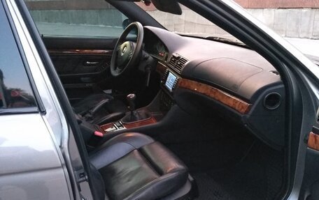 BMW 5 серия, 1999 год, 2 500 000 рублей, 29 фотография