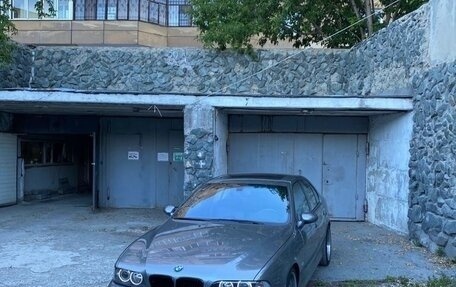 BMW 5 серия, 1999 год, 2 500 000 рублей, 34 фотография