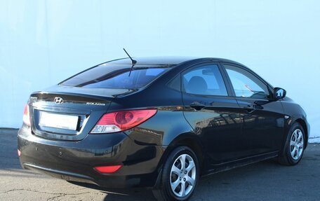 Hyundai Solaris II рестайлинг, 2011 год, 700 000 рублей, 7 фотография