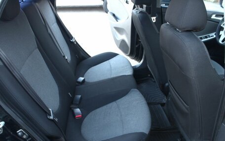 Hyundai Solaris II рестайлинг, 2011 год, 700 000 рублей, 12 фотография