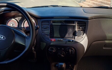 KIA Rio II, 2011 год, 500 000 рублей, 13 фотография