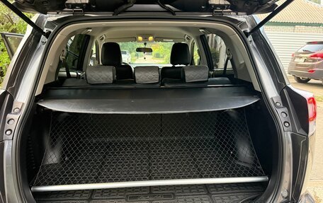Toyota RAV4, 2015 год, 1 950 000 рублей, 18 фотография