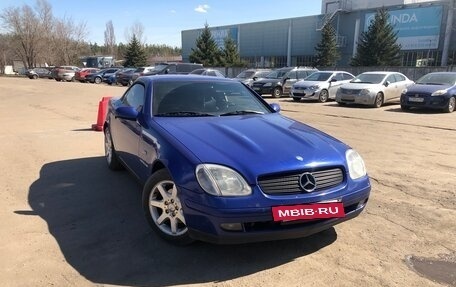 Mercedes-Benz SLK-Класс, 1999 год, 1 300 000 рублей, 8 фотография