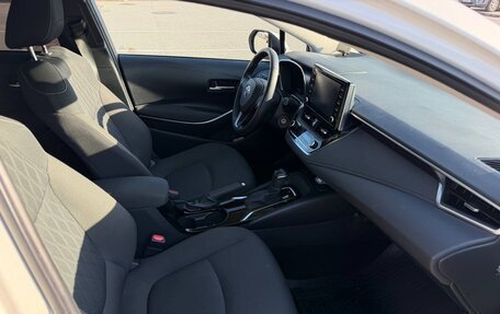 Toyota Corolla, 2019 год, 1 950 000 рублей, 8 фотография
