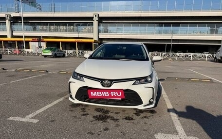 Toyota Corolla, 2019 год, 1 950 000 рублей, 9 фотография