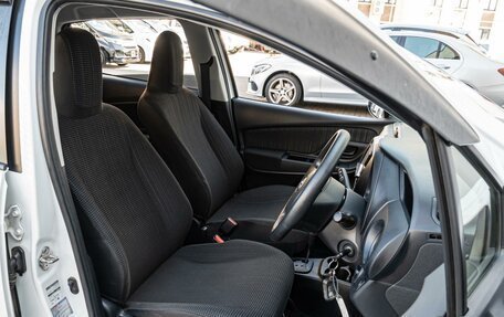 Toyota Vitz, 2018 год, 990 000 рублей, 10 фотография