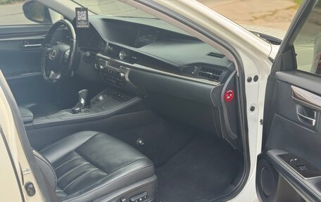 Lexus ES VII, 2016 год, 2 250 000 рублей, 17 фотография