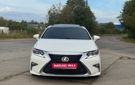 Lexus ES VII, 2016 год, 2 250 000 рублей, 8 фотография