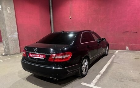 Mercedes-Benz E-Класс, 2012 год, 1 950 000 рублей, 8 фотография