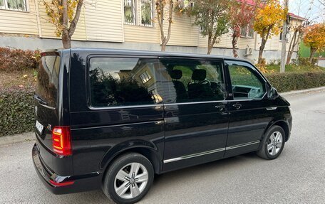 Volkswagen Caravelle T6 рестайлинг, 2016 год, 3 100 000 рублей, 6 фотография