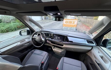 Volkswagen Multivan, 2023 год, 5 050 000 рублей, 5 фотография