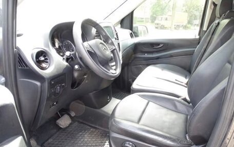 Mercedes-Benz Vito, 2023 год, 3 650 000 рублей, 7 фотография
