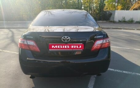 Toyota Camry, 2008 год, 850 000 рублей, 2 фотография