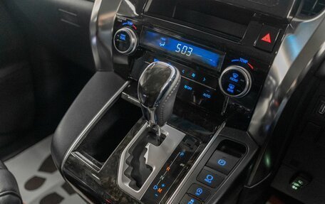 Toyota Alphard III, 2015 год, 3 280 000 рублей, 15 фотография