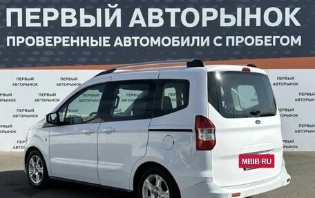 Ford Tourneo Courier I рестайлинг, 2017 год, 999 900 рублей, 7 фотография