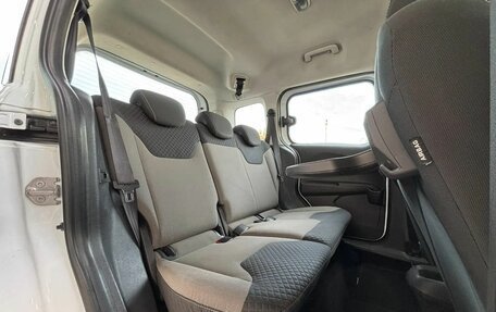 Ford Tourneo Courier I рестайлинг, 2017 год, 999 900 рублей, 14 фотография