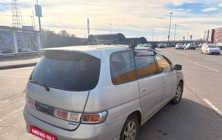 Toyota Gaia, 2000 год, 550 000 рублей, 6 фотография