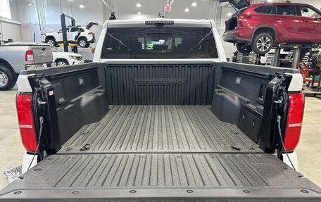 Toyota Tacoma, 2026 год, 7 623 573 рублей, 6 фотография