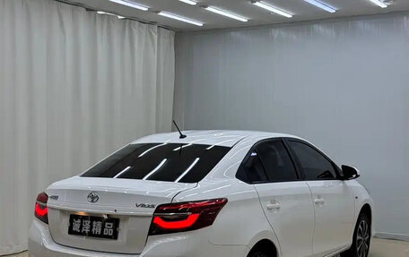 Toyota Vios III, 2022 год, 999 017 рублей, 4 фотография