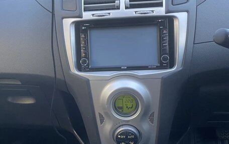 Toyota Vitz, 2005 год, 550 000 рублей, 10 фотография