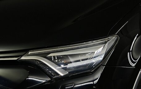 Toyota RAV4, 2016 год, 2 595 000 рублей, 10 фотография