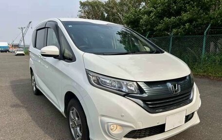 Honda Freed II, 2019 год, 1 140 000 рублей, 4 фотография